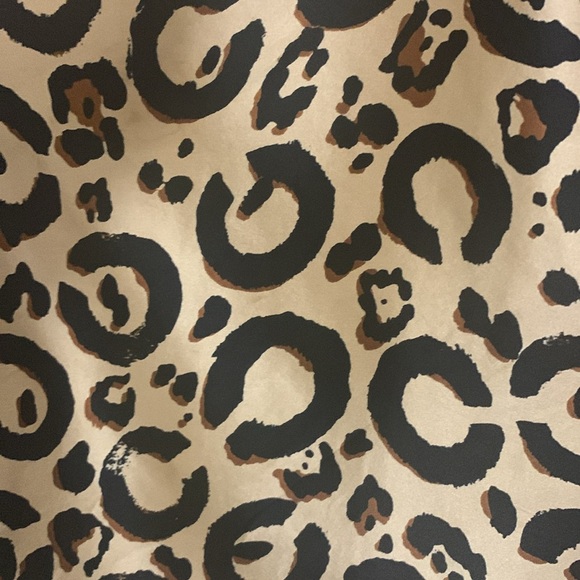 Coach leopard logo silk scarf ππ€ - Picture 3 of 8